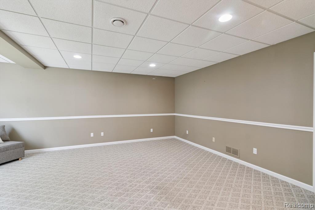 935 Mildred J Court, Brighton, MI 48116 — Photo 34
