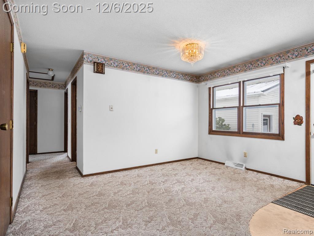 5886 S Green Avenue, Fremont, MI 49412 — Photo 16