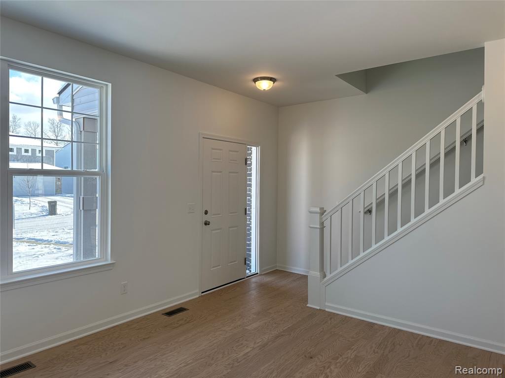 475 CANNONADE Loop, Howell, MI 48843 — Photo 8