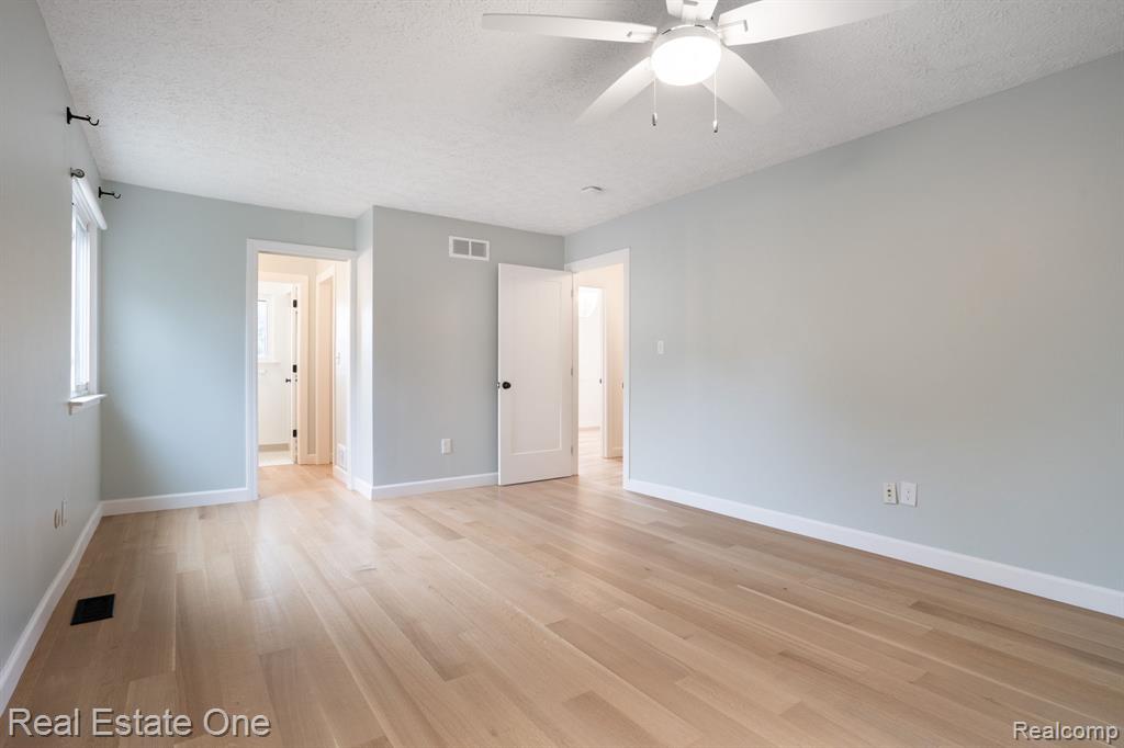 635 RANDALL, Troy, MI 48085 — Photo 21