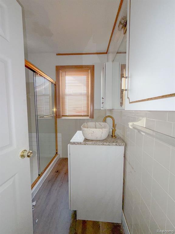 9392 Woodside Street, Detroit, MI 48204 — Photo 12
