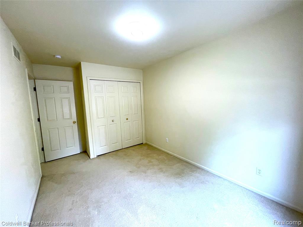 3048 Turnberry Lane, Ann Arbor, MI 48108 — Photo 22