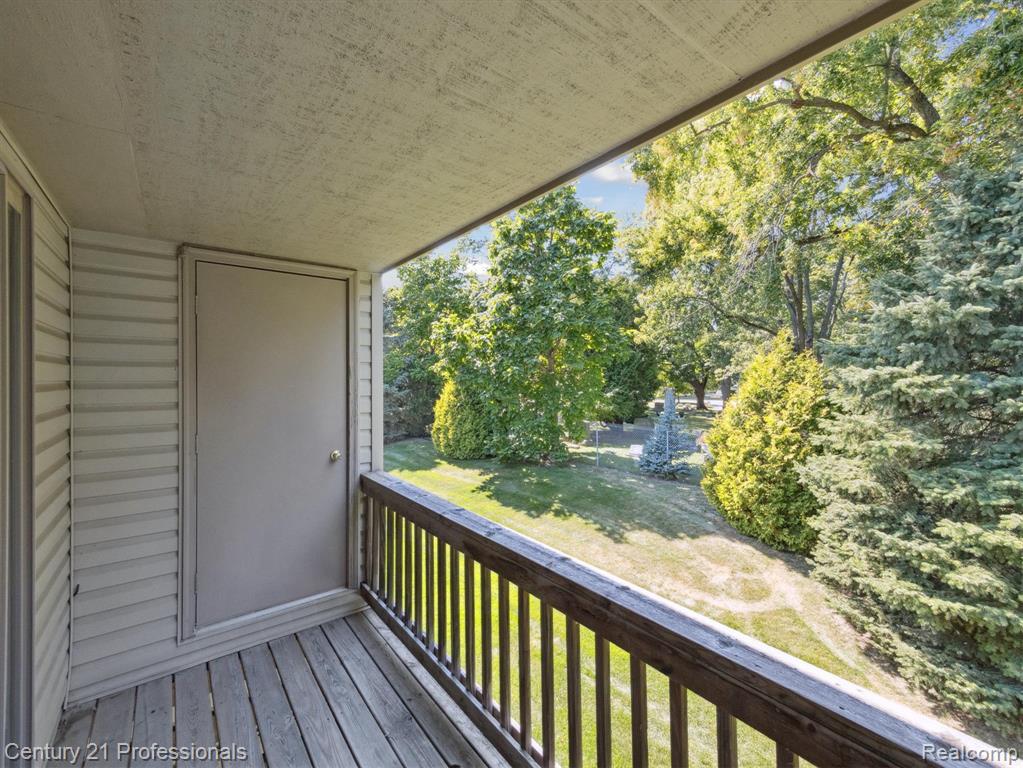41027 Rose Lane, Clinton Twp, MI 48036 — Photo 30