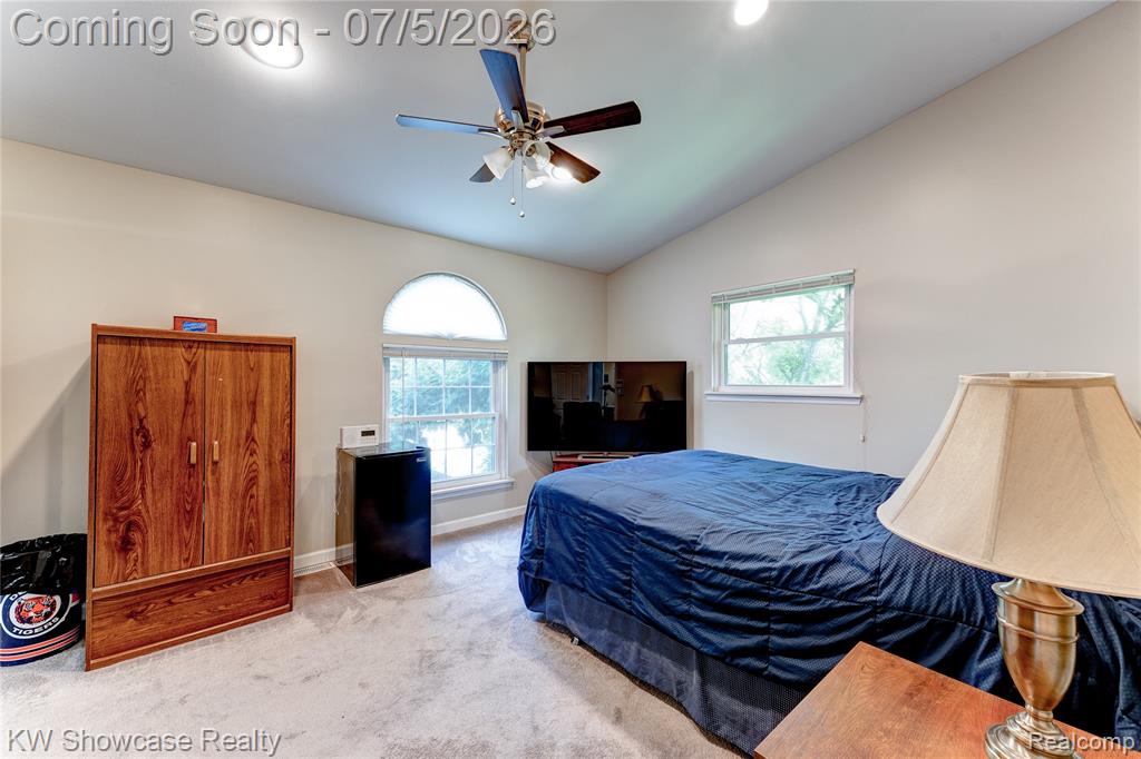 5666 Drake Hollow Drive E, West Bloomfield, MI — Photo 14