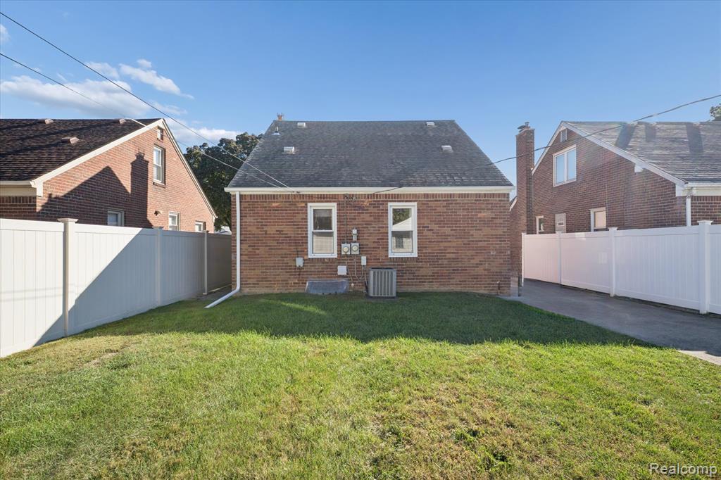 7510 Balfour Avenue, Allen Park, MI 48101 — Photo 30