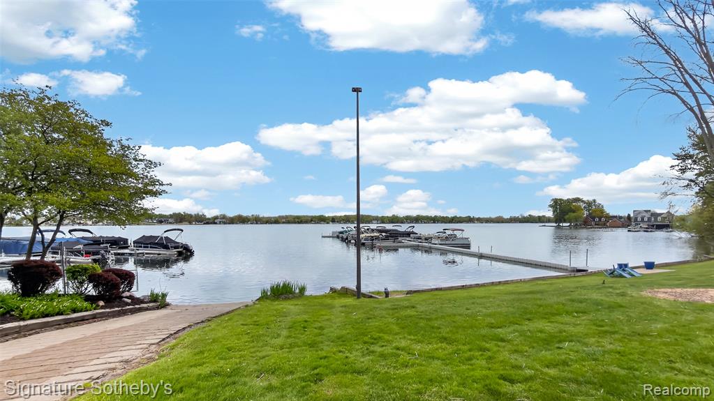 875 S Pontiac Trail, B208, Walled Lake, MI 48390 — Photo 13