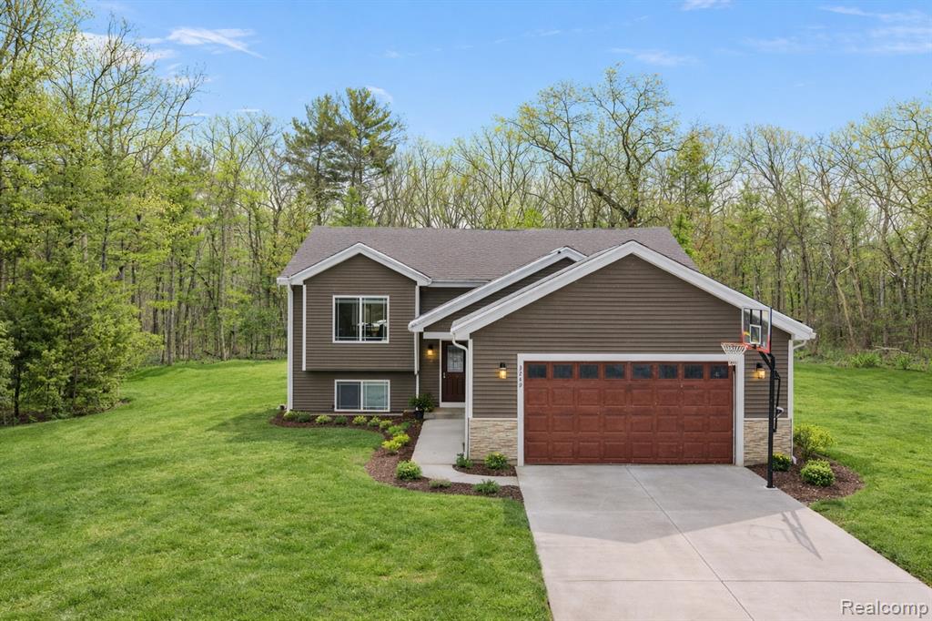 3249 Centennial Oak Drive, Hamilton, MI 49419 — Photo 31