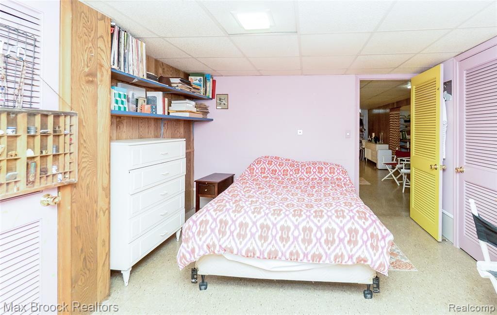 1703 Browning Avenue, Madison Heights, MI 48071 — Photo 32