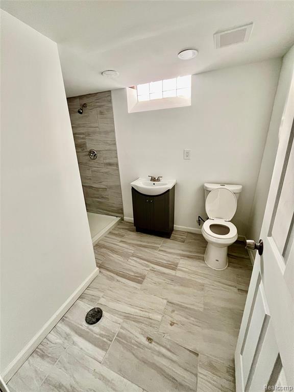 17076 STRICKER Avenue, Eastpointe, MI 48021 — Photo 12