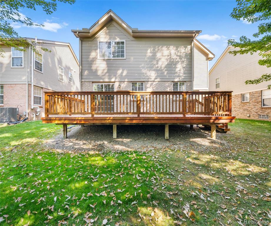 48181 NOTTINGHILL Lane, Canton, MI 48188 — Photo 33
