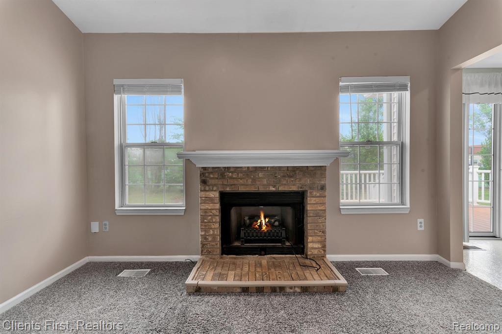 616 Light Tower Drive, Belleville, MI 48111 — Photo 10