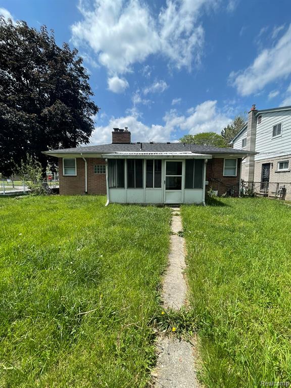 19800 Berg Road, Detroit, MI 48219 — Photo 13
