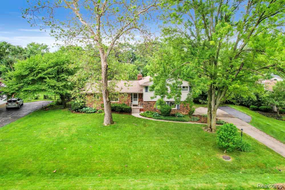 6672 Timber Ridge Drive, Bloomfield Hills, MI 48301 — Photo 3