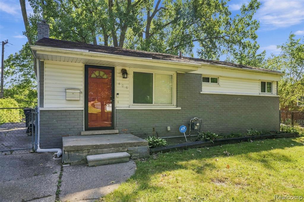 406 Linda Vista Drive, Pontiac, MI 48342