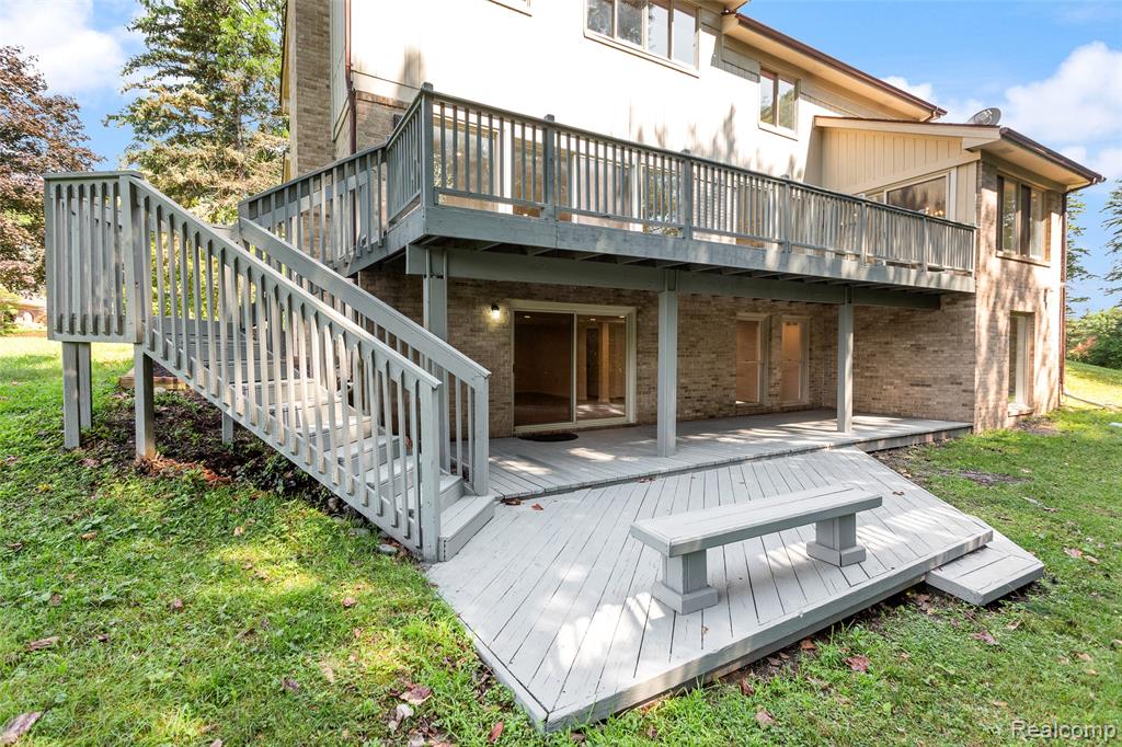 6890 Duchess Court, Troy, MI 48098 — Photo 53