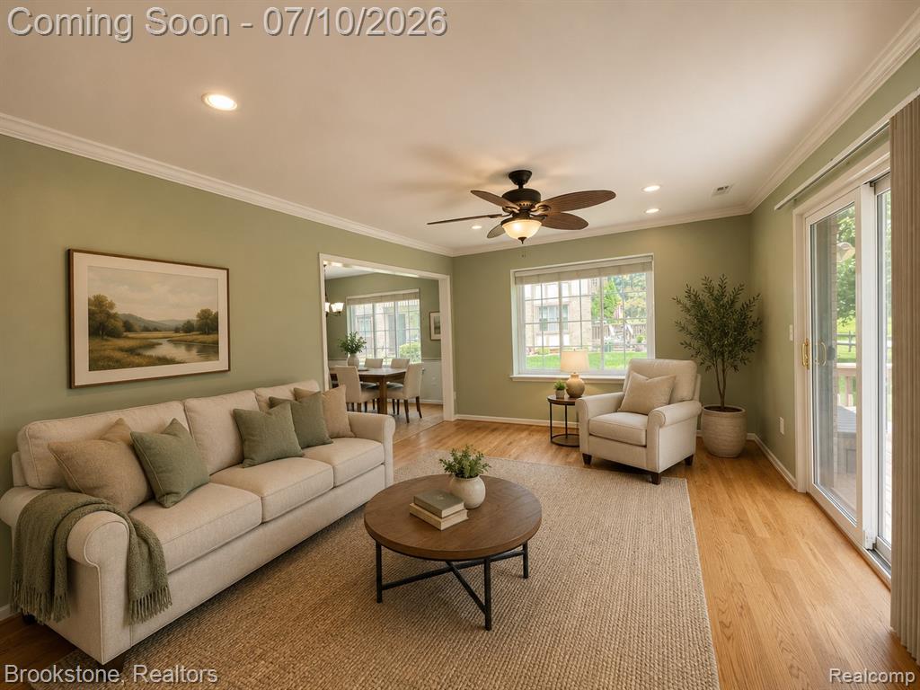 904 Country Club Drive, Saint Clair Shores, MI 48082 — Photo 10