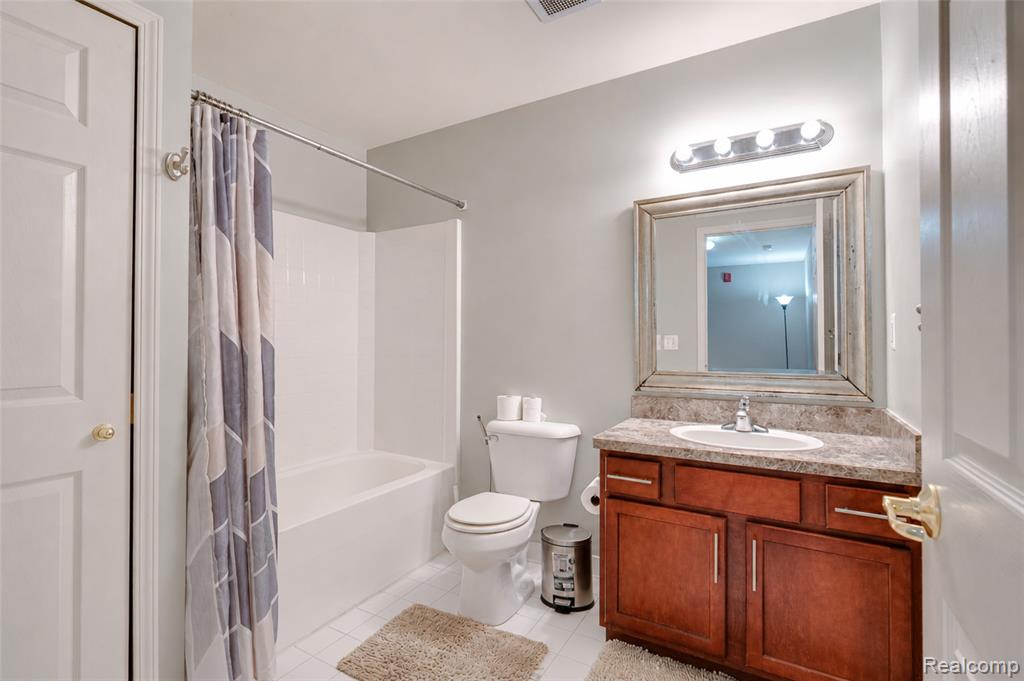 41633 Tera Lane, Novi, MI — Photo 35