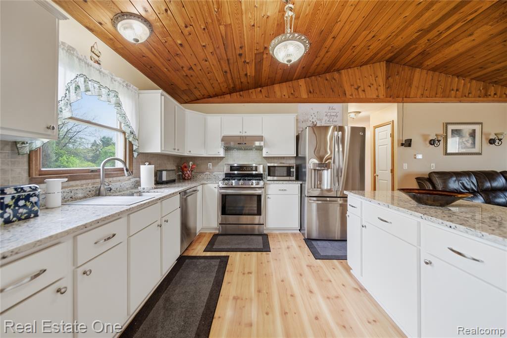 4915 E M 36, Pinckney, MI 48169 — Photo 7