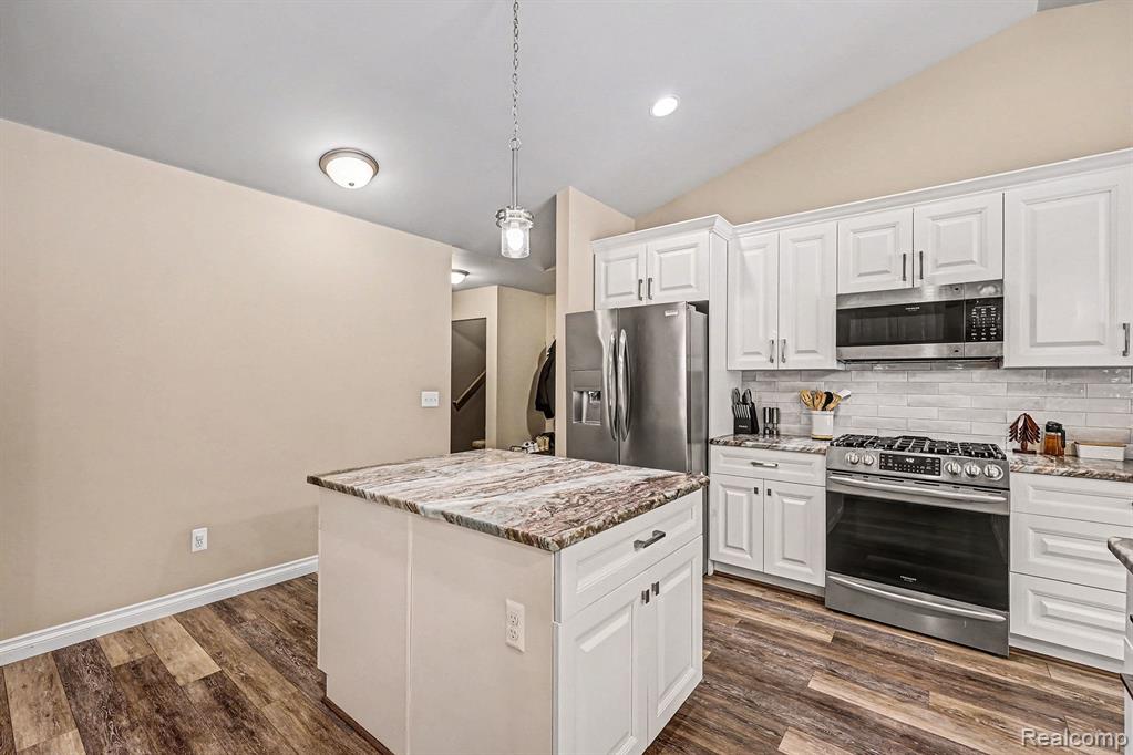 6303 High Road, Clay, MI 48001 — Photo 10