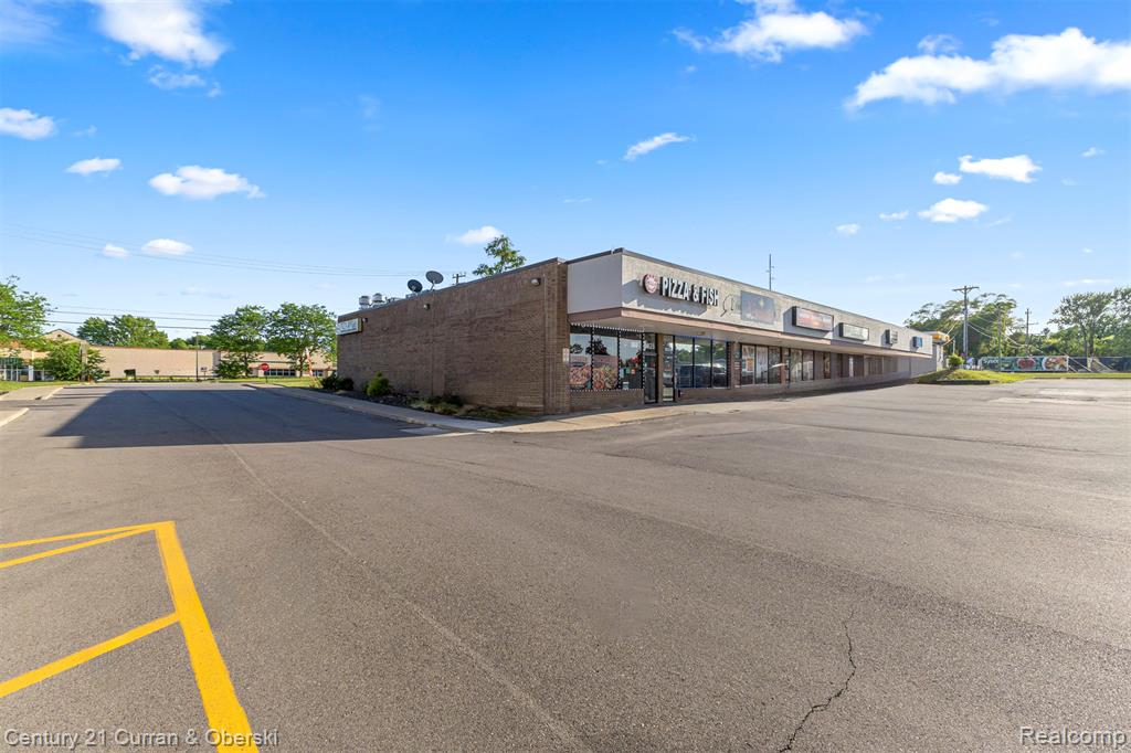 8028 N Middlebelt Road, Westland, MI — Photo 22