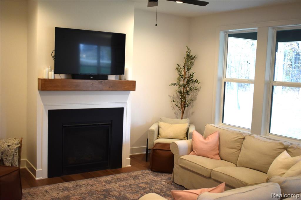12955 Twyla Lane, Hartland, MI 48353 — Photo 6