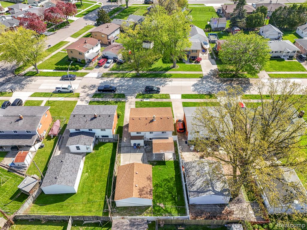 30022 White Street, Rockwood, MI — Photo 33