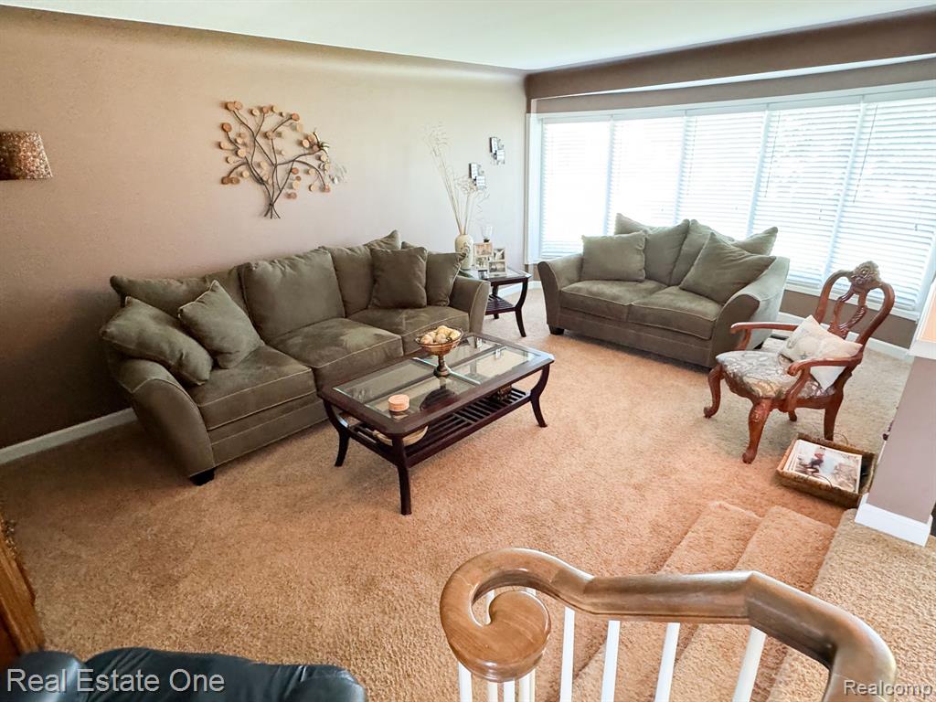 54511 MERKEL Lane, Shelby Twp, MI 48316 — Photo 13