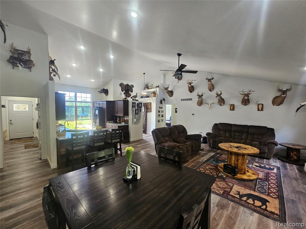 10331 Pine Valley Drive, Grand Blanc, MI 48439 — Photo 10