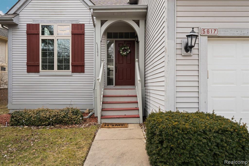 5617 VERSAILLES Avenue, Ann Arbor, MI 48103 — Photo 3