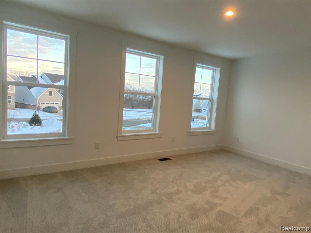 5564 HOBART, West Bloomfield, MI — Photo 39