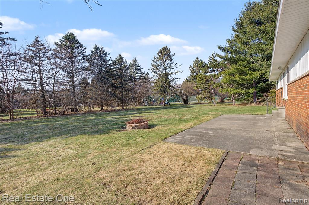 5388 Daniel Drive, Brighton, MI 48114 — Photo 23