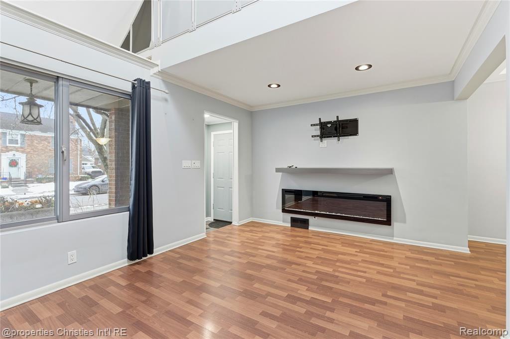 466 Touraine Road, Grosse Pointe Farms, MI 48236 — Photo 4