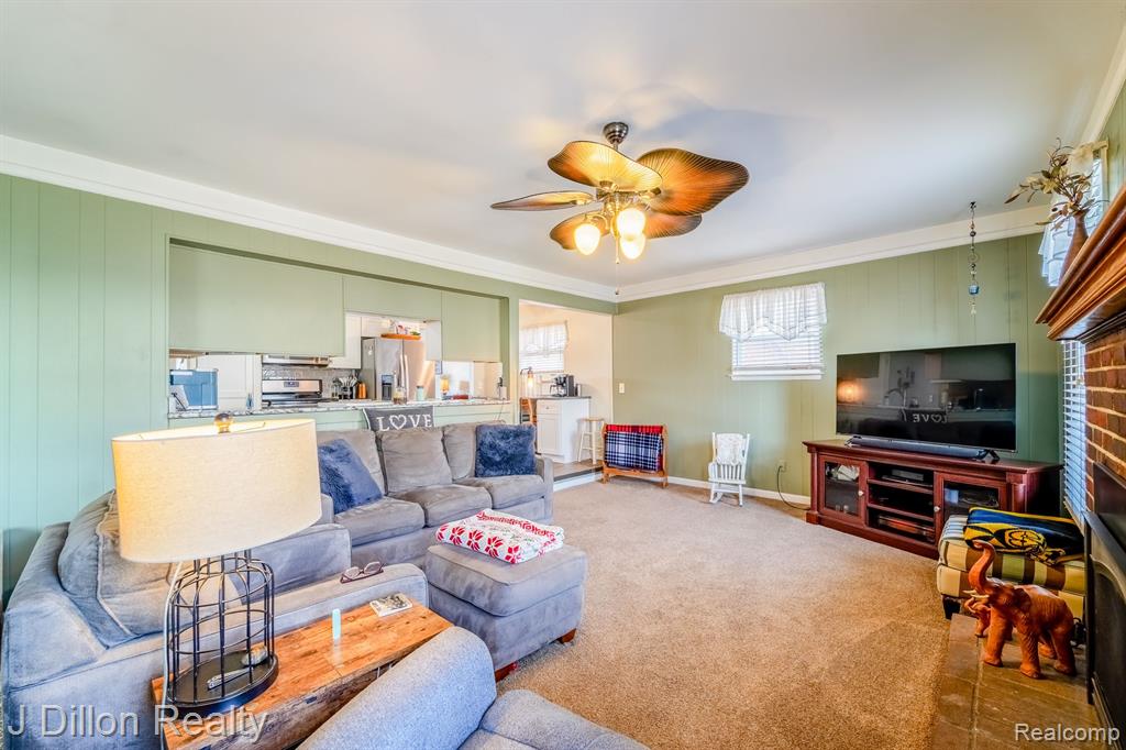 39830 EDMUNDTON Drive, Canton, MI 48187 — Photo 28