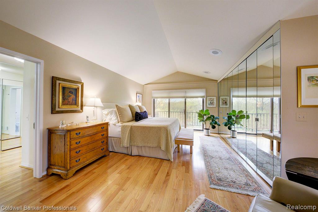 1921 Pine Ridge Lane, Bloomfield Hills, MI 48302 — Photo 35