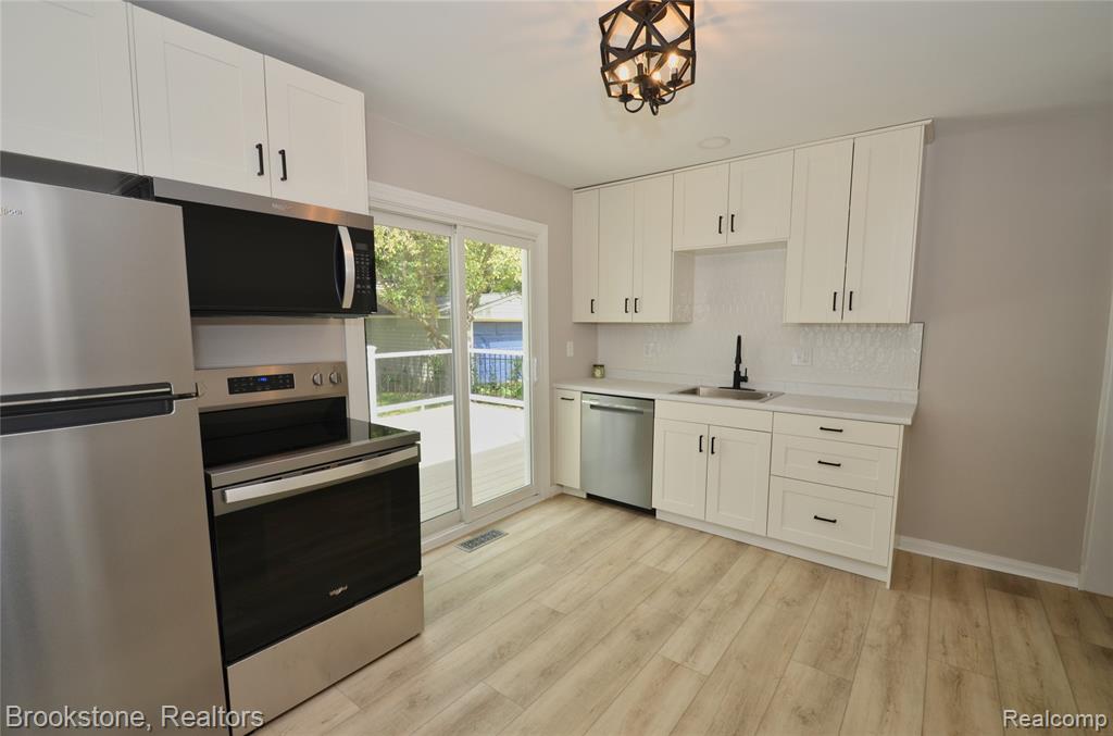 1000 S Campbell Road, Royal Oak, MI 48067 — Photo 9