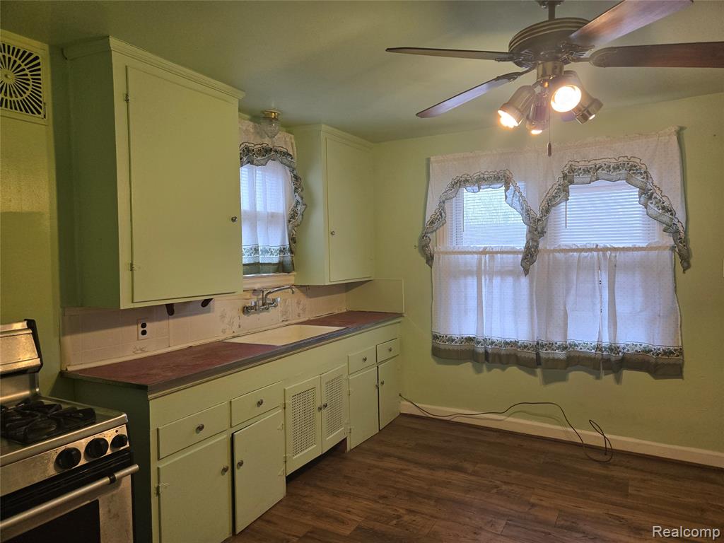 8301 Northlawn Street, Detroit, MI 48204 — Photo 22