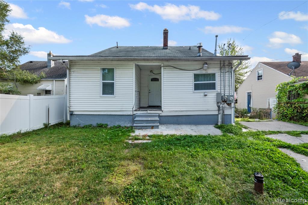 8419 Paige Avenue, Warren, MI 48089 — Photo 21