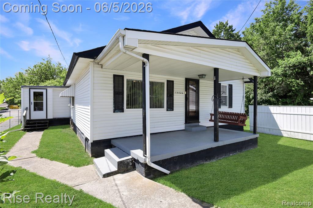 1466 Connell Street, Burton, MI 48529 — Photo 2