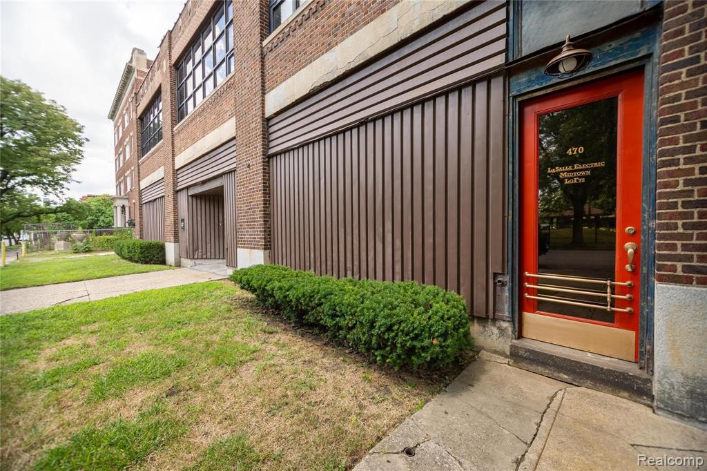 470 BRAINARD Street, Detroit, MI 48201 — front exterior