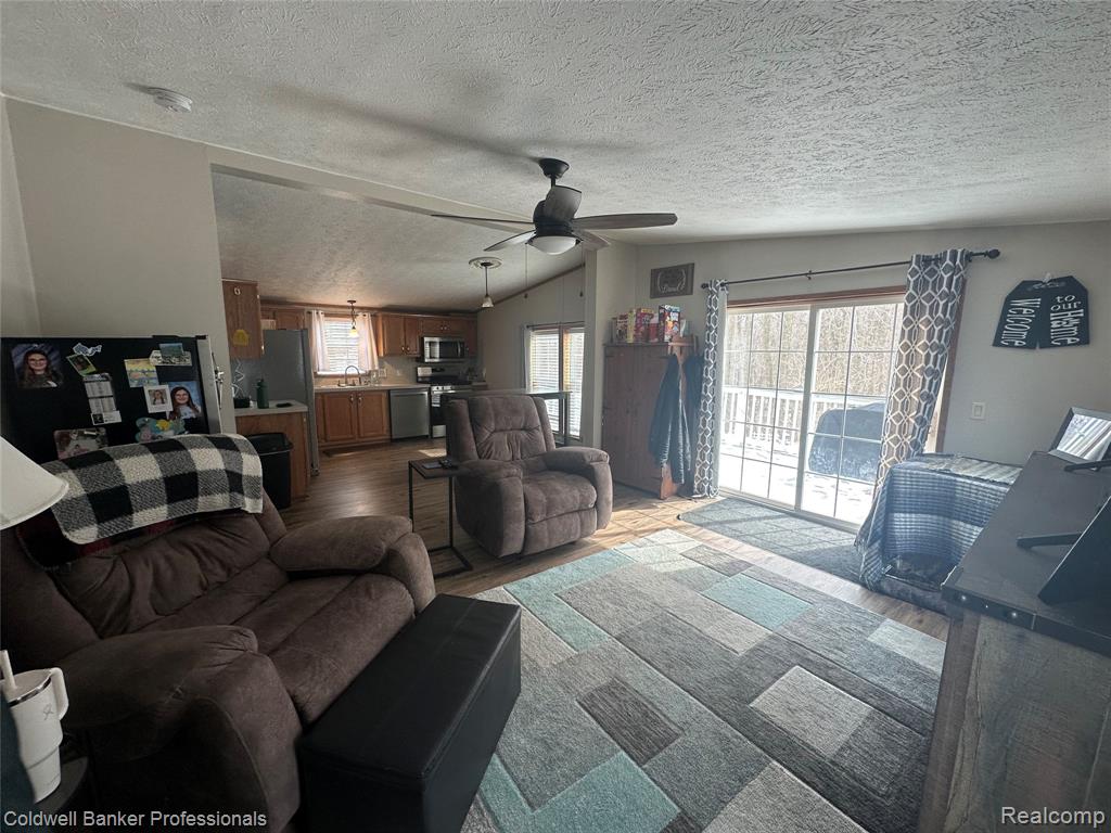 94 Twin Oaks Drive, Lapeer, MI 48446 — Photo 12