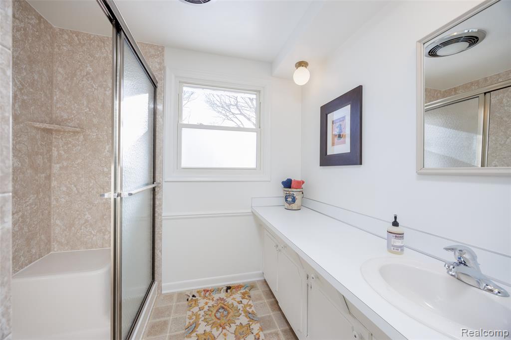 534 Westover Pass, Grand Blanc, MI 48439 — Photo 21
