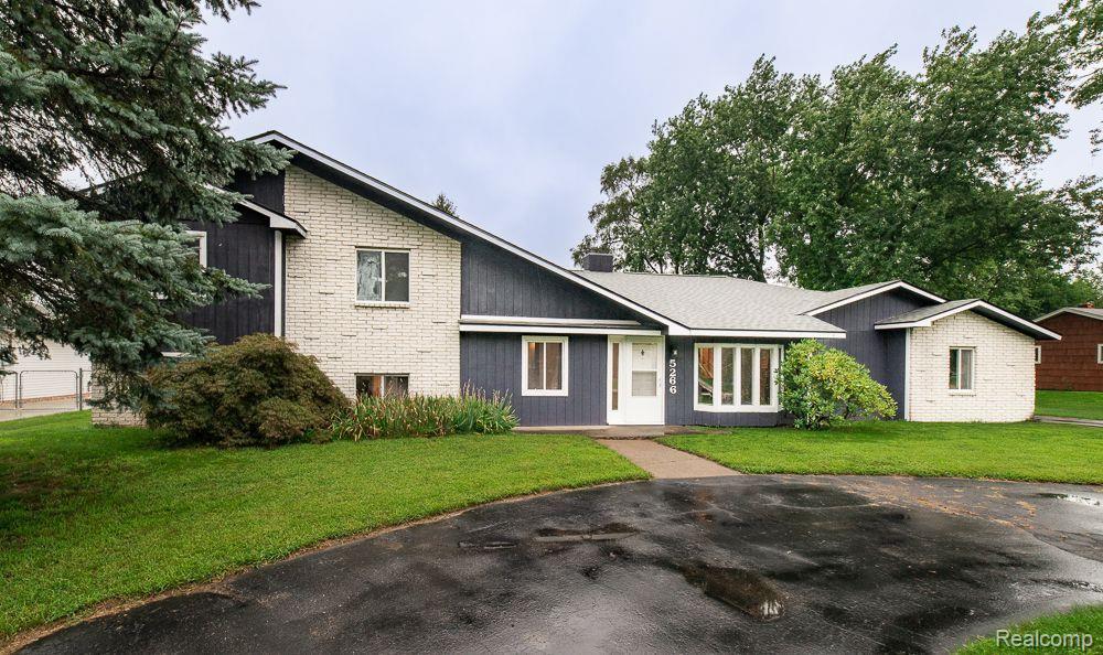 5266 OAK PARK Drive, Clarkston, MI — Photo 3