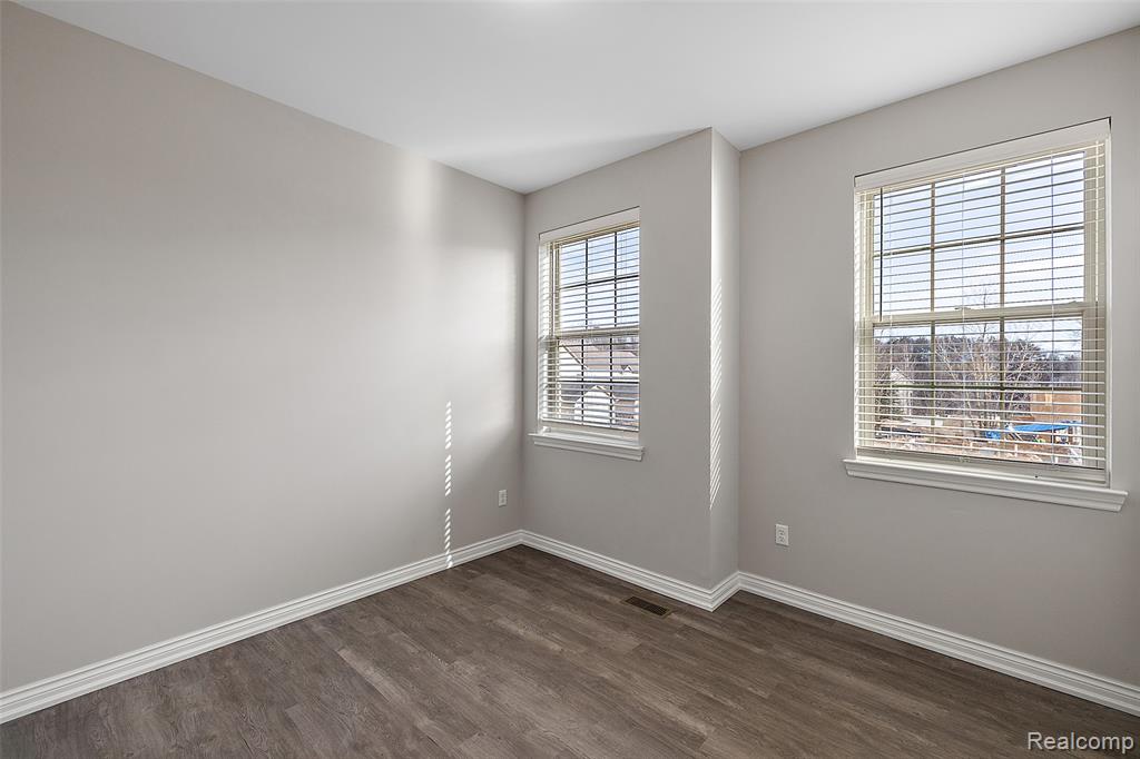 11374 Langfeld Spur, Brighton, MI, 48116