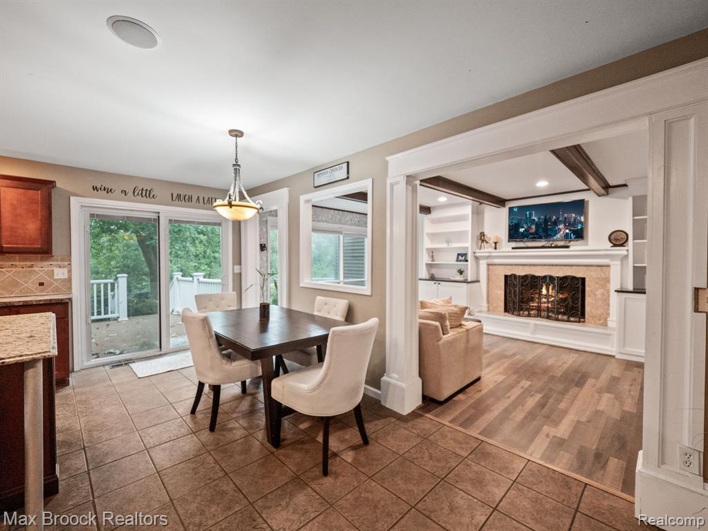 6570 CASTLE Drive, Bloomfield Hills, MI 48301 — Photo 17