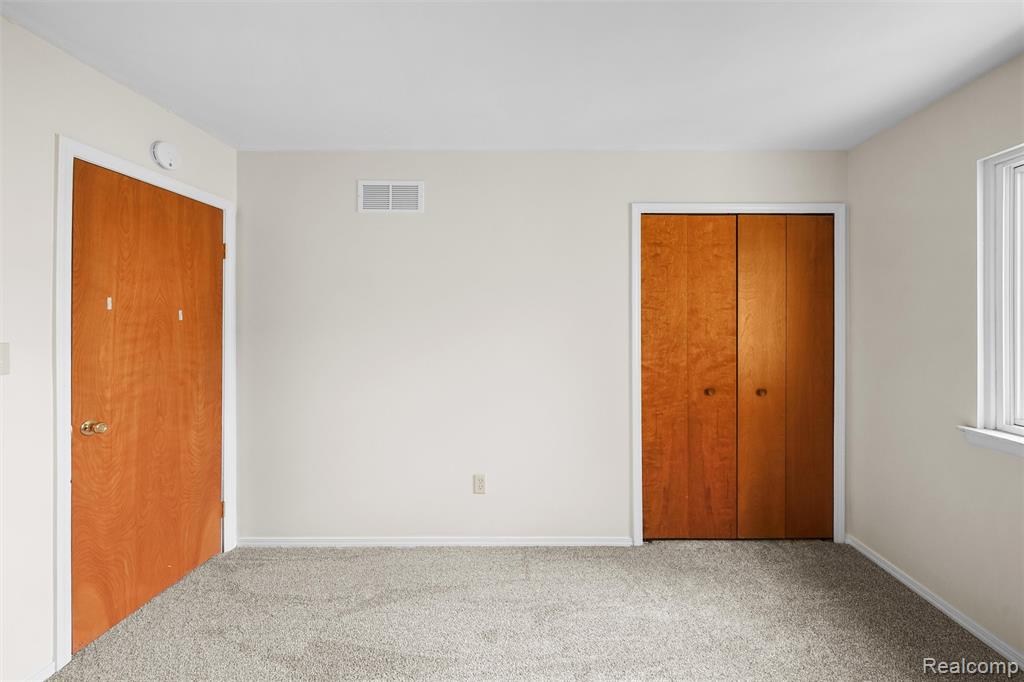 41257 S Woodbury Green Drive, Belleville, MI 48111 — Photo 20