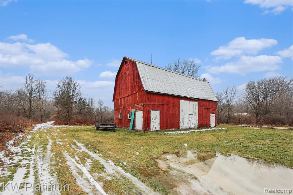 4202 Palms Road, Casco, MI 48064 — Photo 4