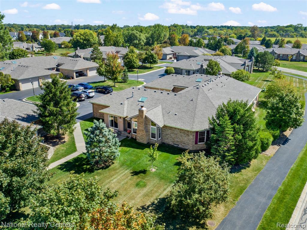 59321 Royal Oak Court, Washington, MI — Photo 32
