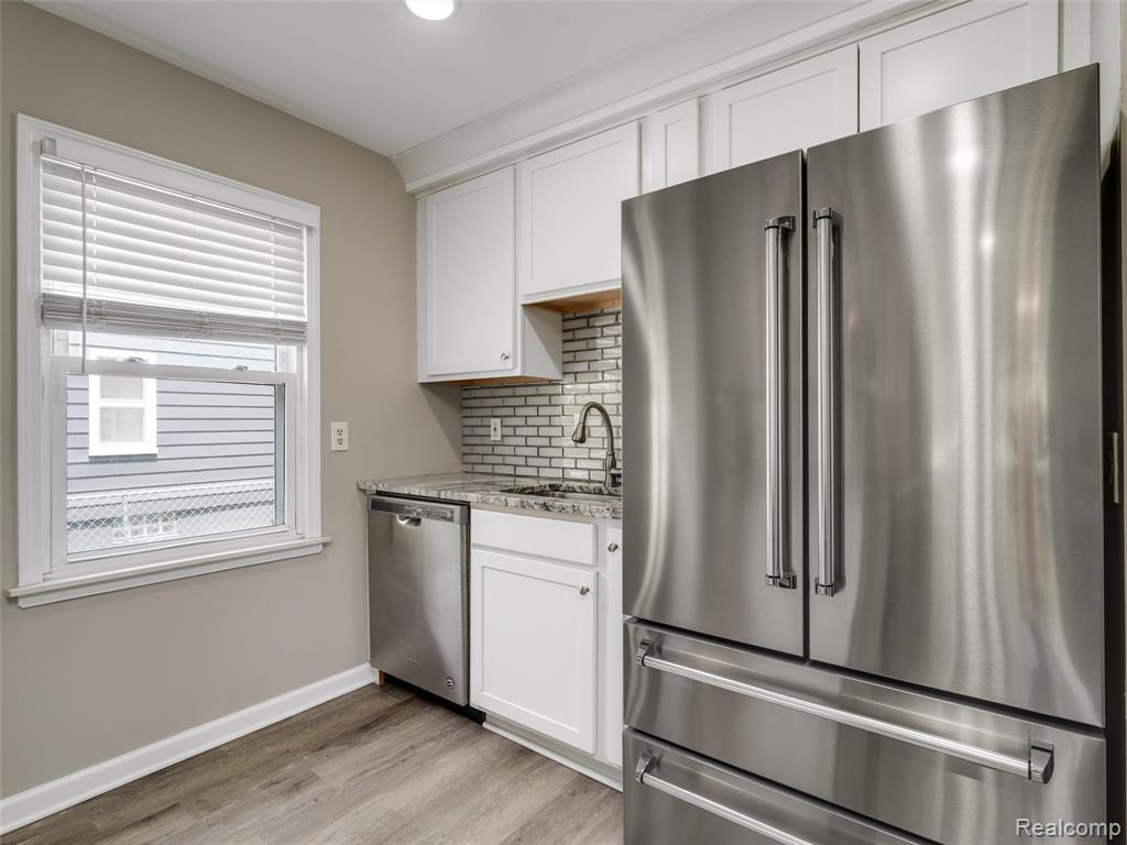 2798 Royal Avenue, Berkley, MI 48072 — Photo 13