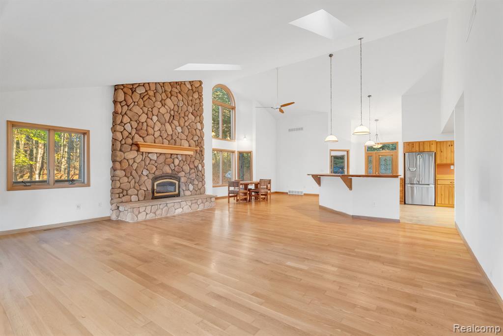 425 Rosell Road, Holly, MI 48442 — Photo 17