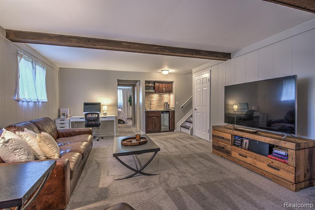 5250 Winchester Drive, Troy, MI 48085 — Photo 43